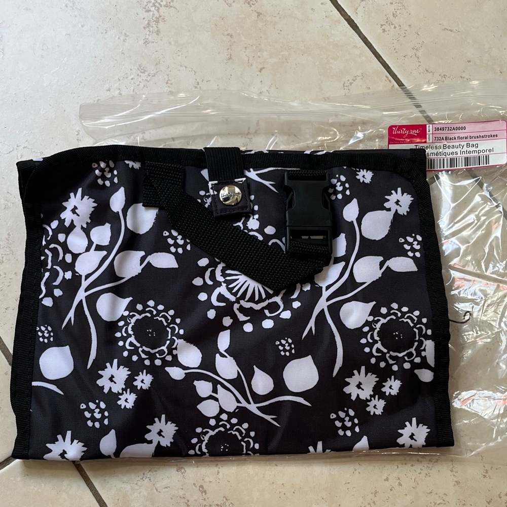 Thirty-One Black and White makeup bag